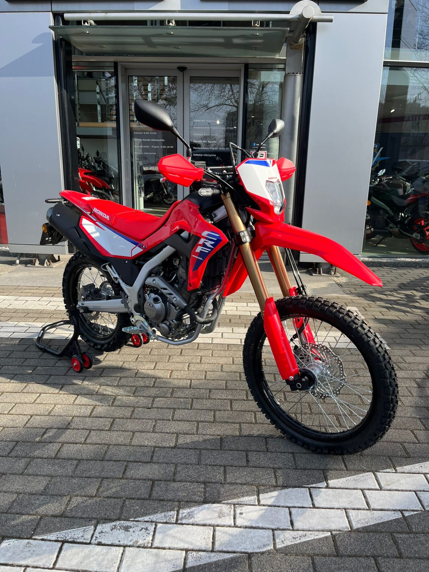 HONDA CRF300L 2026 1 HONDA CRF300L 2026