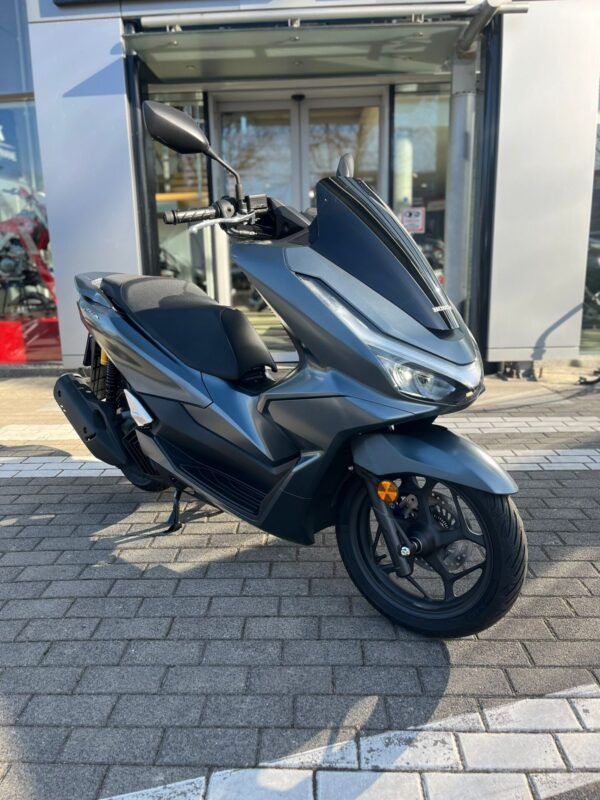 HONDA PCX 125 2026 6 HONDA PCX 125 2026