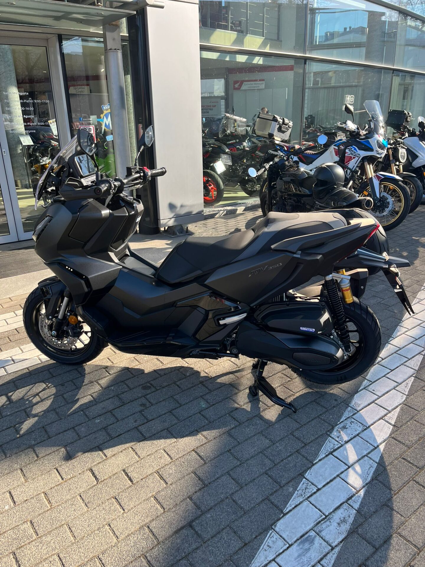 HONDA ADV350 2026 2 HONDA ADV350 2026 - obrazek 2