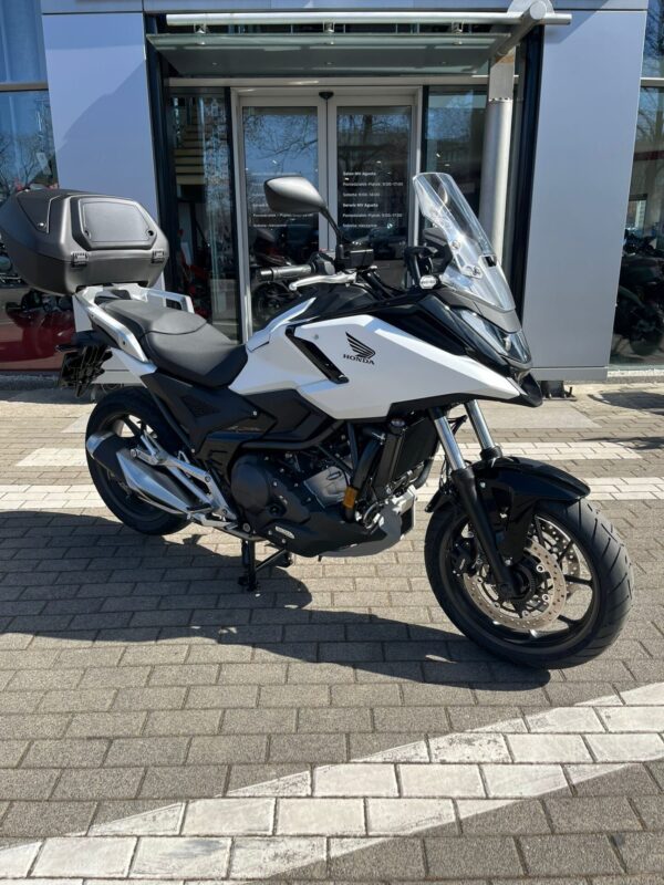 HONDA NC750X DCT