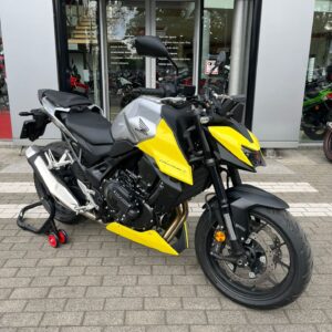 HONDA CB750 Hornet E-Clutch 2026