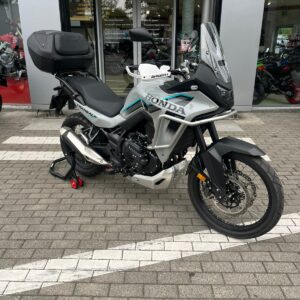 HONDA XL750 E-Clutch 2026